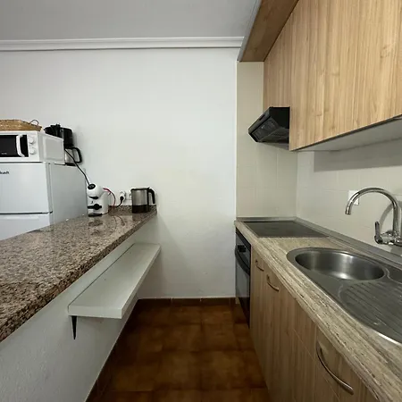 Albatros Golf & Sea View Apartament *